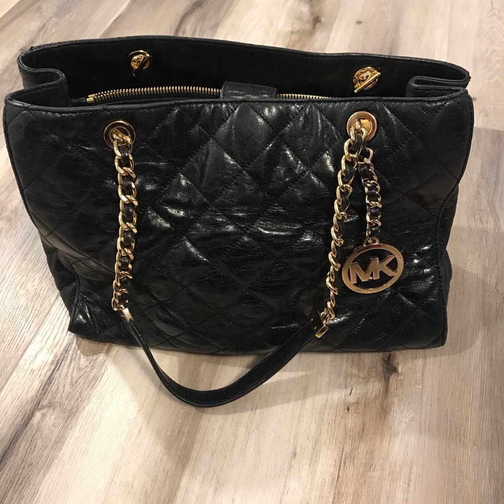 Michael Kors Shoulder Bag